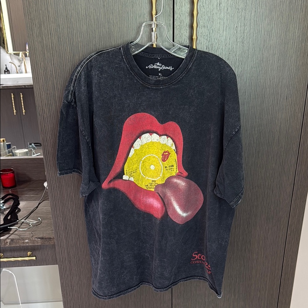 Rolling Stones Black Graphic Tee